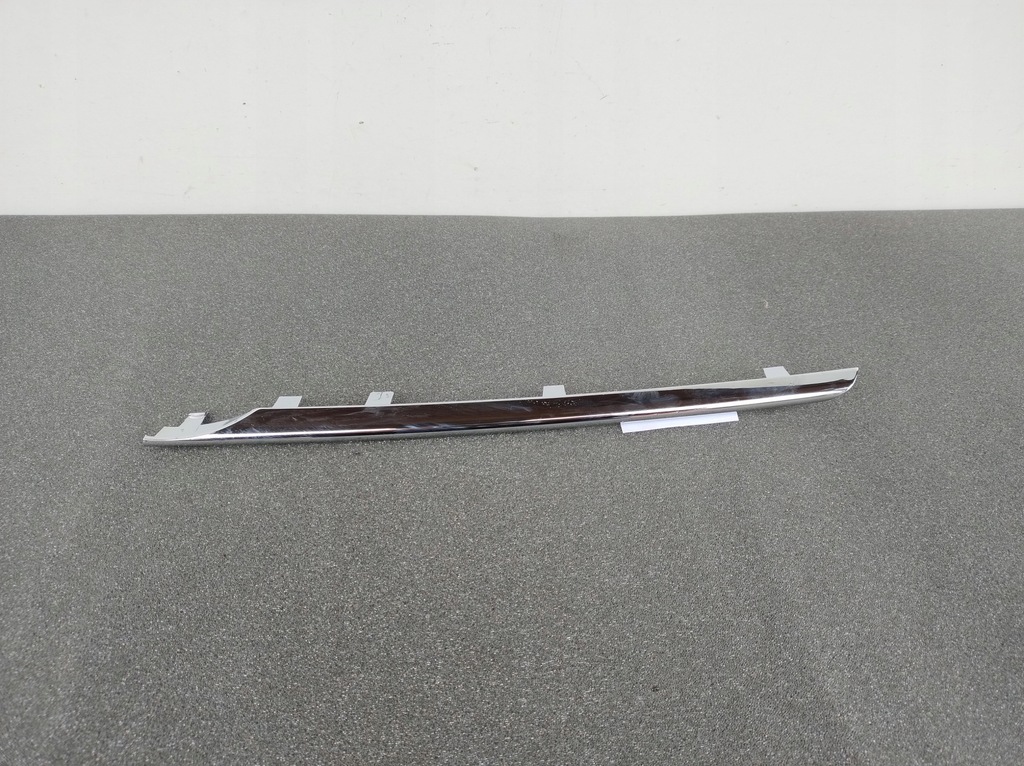 фото №1, Mercedes a-klasa w169 fl левая молдинг pod решётка радиатора