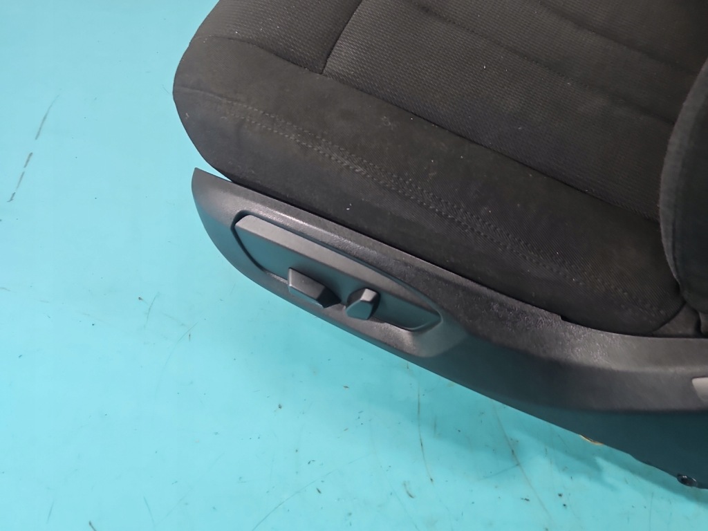 Сидіння ліве перед водія bmw x5 f15 європа  5d електрично регульовані Київ