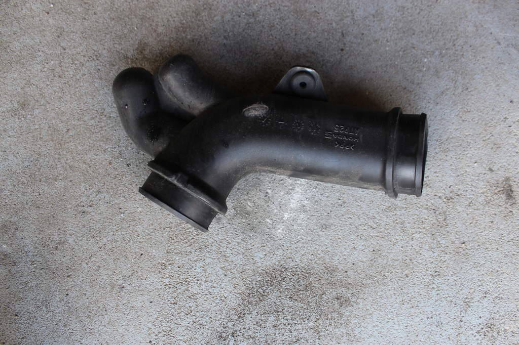 фото №1, Honda civic ufo viii 2.2 i-ctdi повітрозабірник повітря