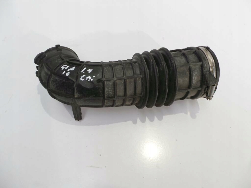 фото №1, Mercedes gla x156 2016 1.5dci шланг воздуха