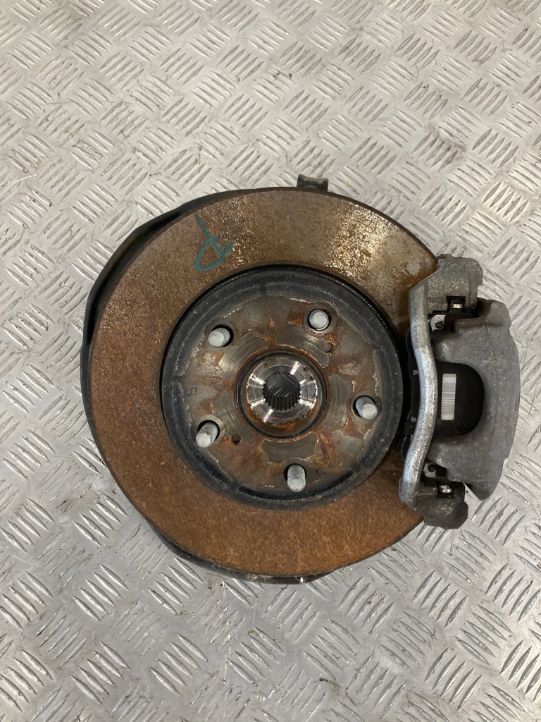 фото №1, Zawrotnica правий перед yaris cross 21- 1.5 h