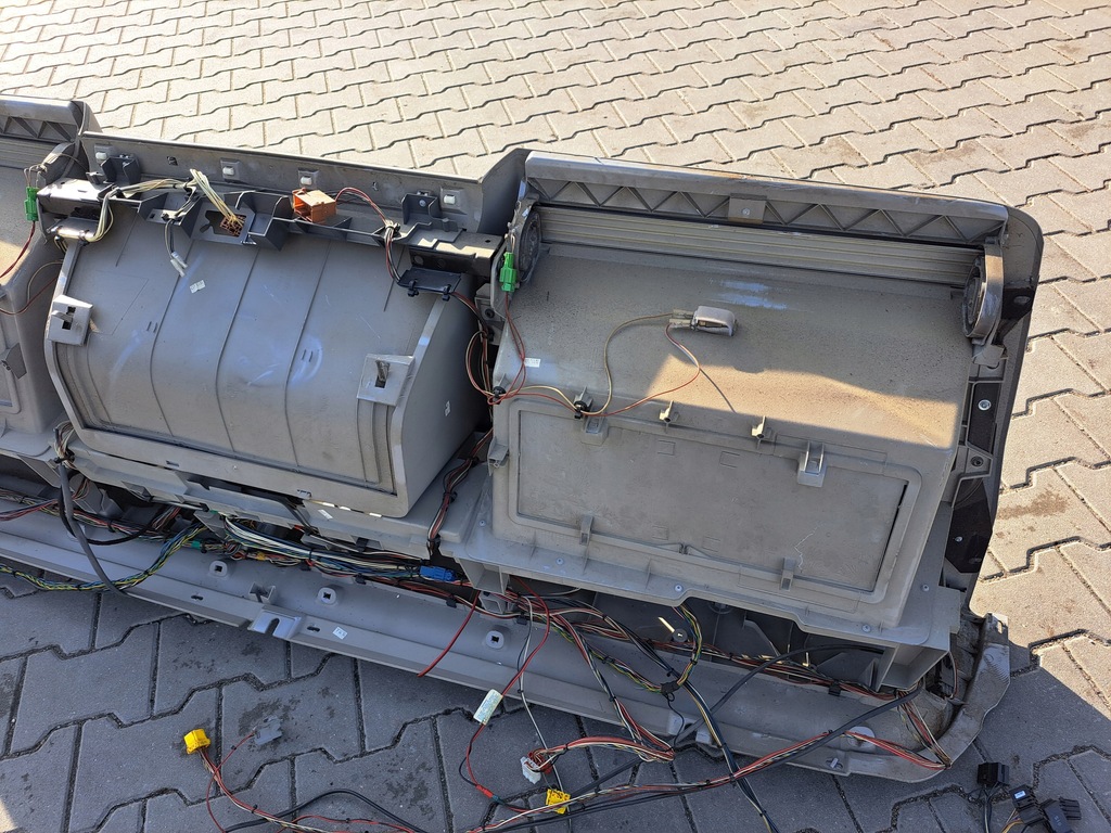 фото №7, Полка консоль верхний бардачок volvo fm fh 13 lift globetrotter