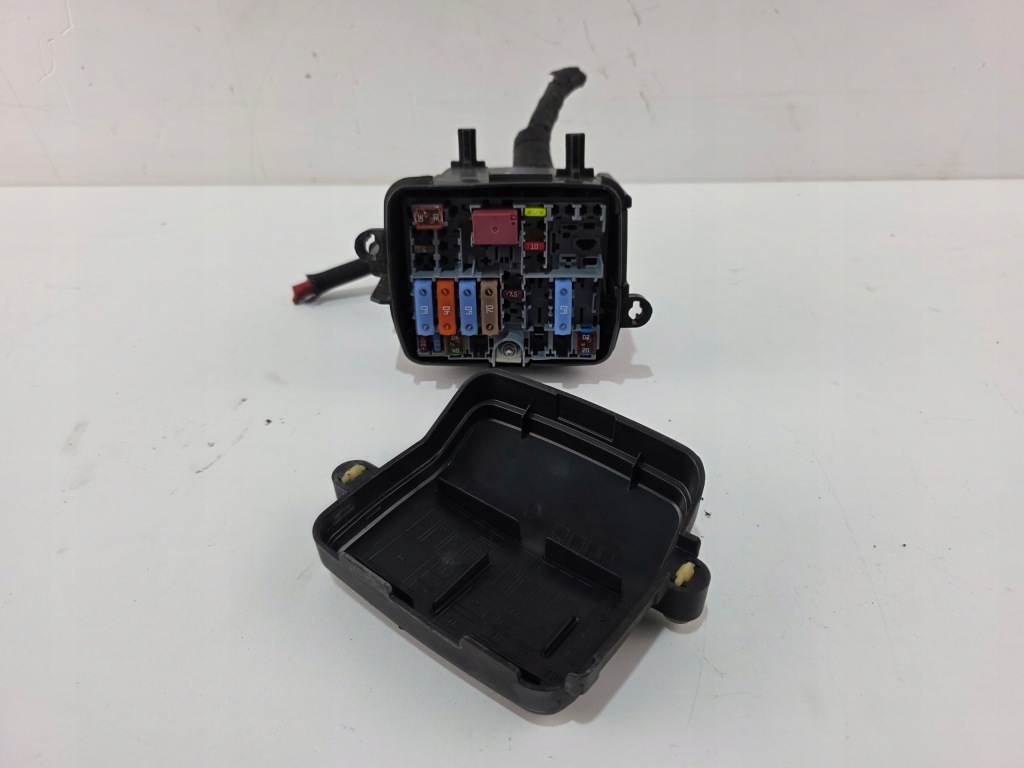 Коробка предохранителей alfa romeo stelvio 519877784 Доставка