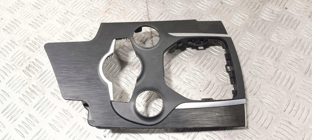 фото №1, Alfa romeo giulia 2017 рамка тяга переключения передач 1561146850