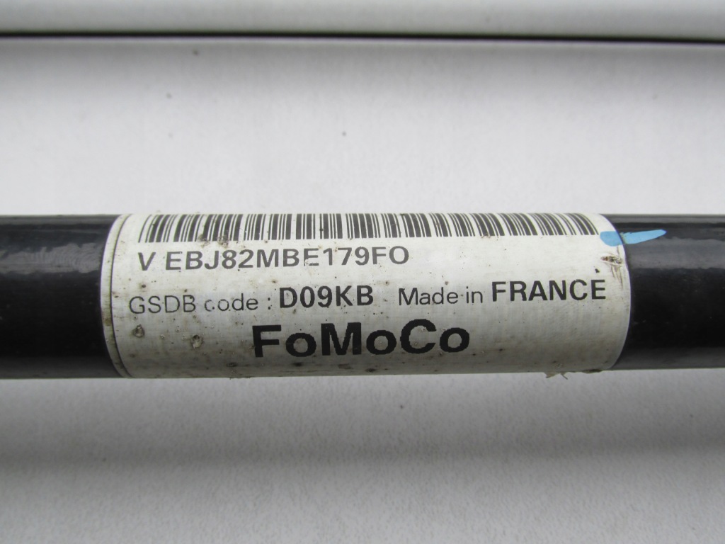 Привідний вал задні 4x4 kuga mk1 2,0 tdci 2012 рік Оригінал