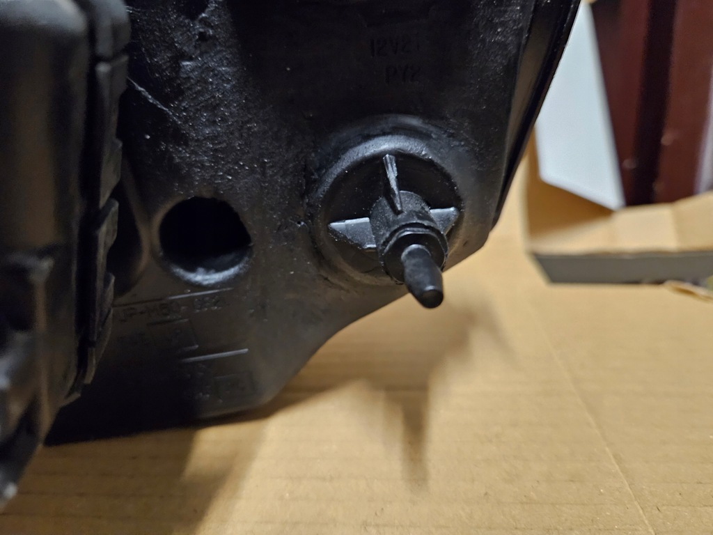 фото №7, Suzuki jimny iii лампа права перед 98-08r euro koito