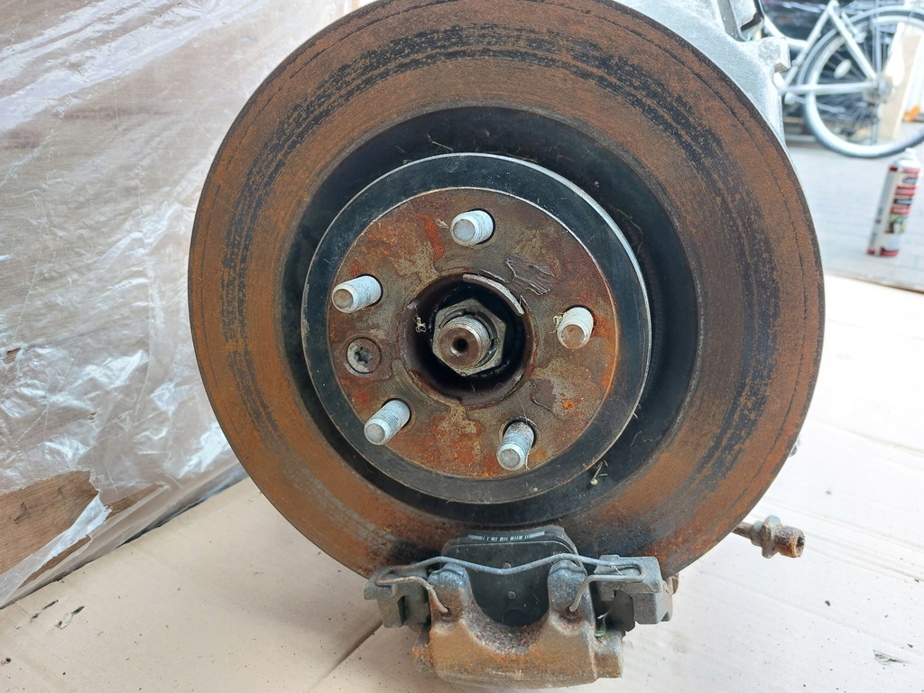 фото №7, Поворотный кулак подвеска правое задняя velar l560 19r 2.0 b