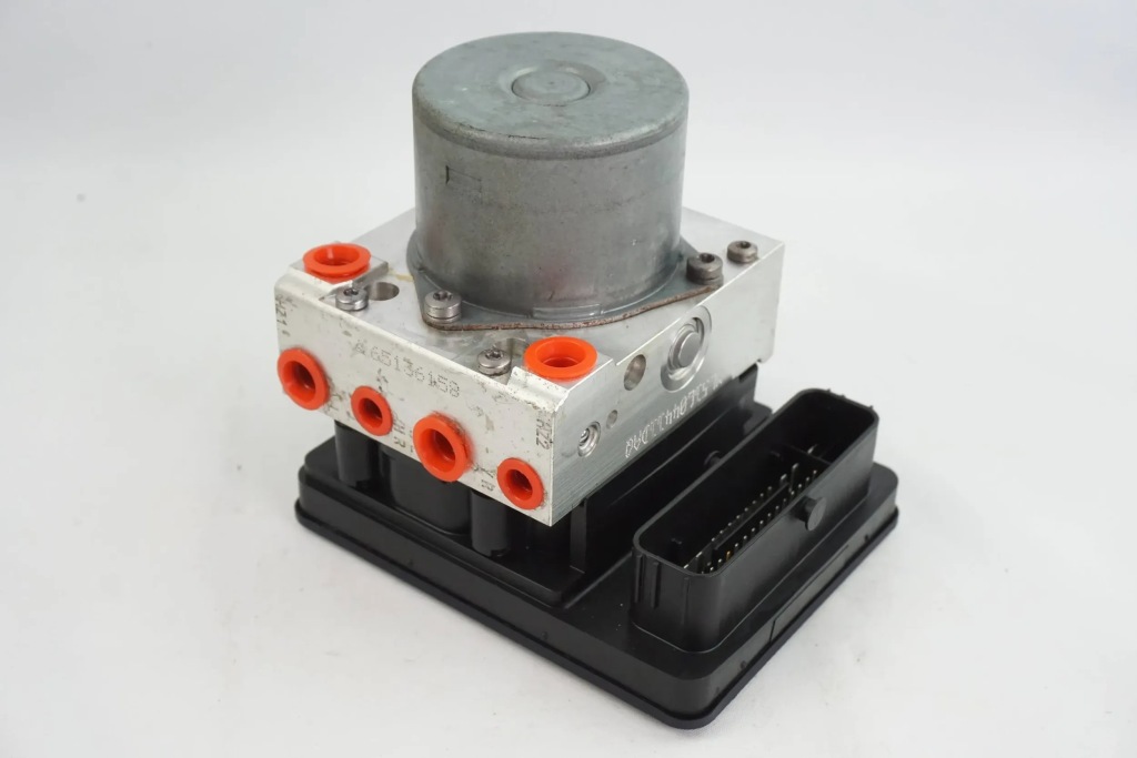 фото №1, Насос abs audi q3 8u 5n0614109ca