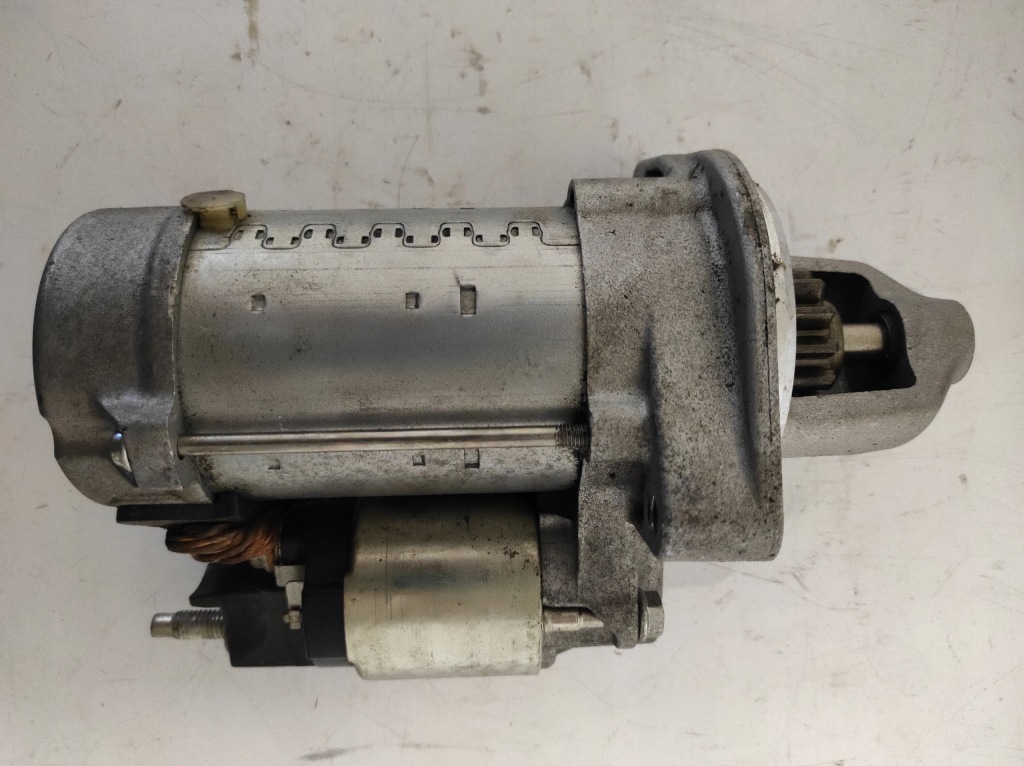 Купити Bmw стартер 7631558