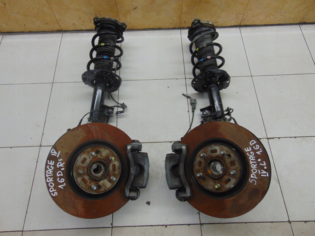 фото №1, Поворотный кулак правая левая kia sportage iv 4 1.6d