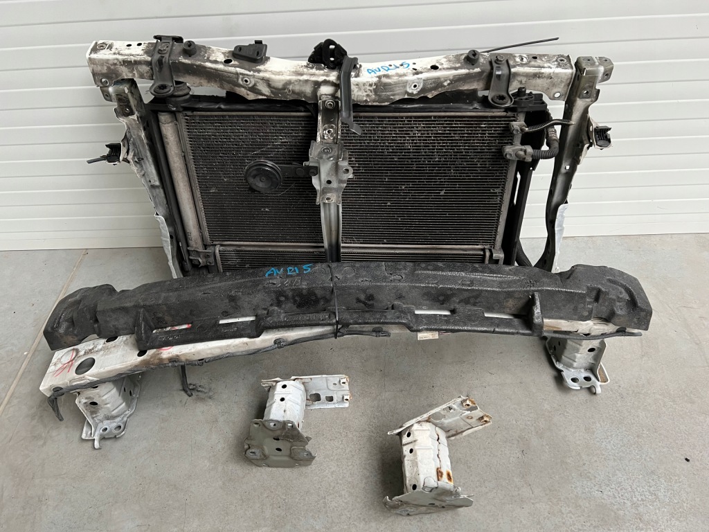 фото №1, Pas передний радиатор toyota auris ii гибрид