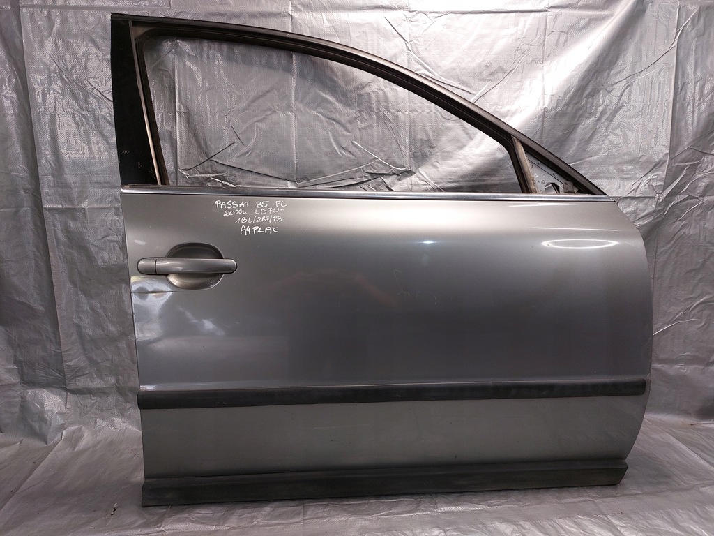 фото №1, Дверь правое передние vw passat b5 lift ld7w