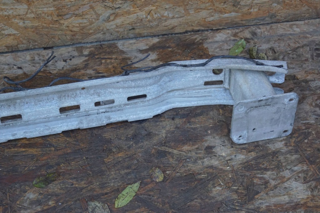 Mini cooper r55 clubman балка бампера задня y1061 Зі Шроту