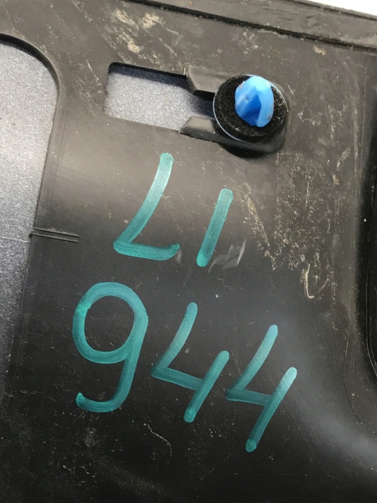 фото №13, Seat leon iv накладка молдинг крышки багажника задняя