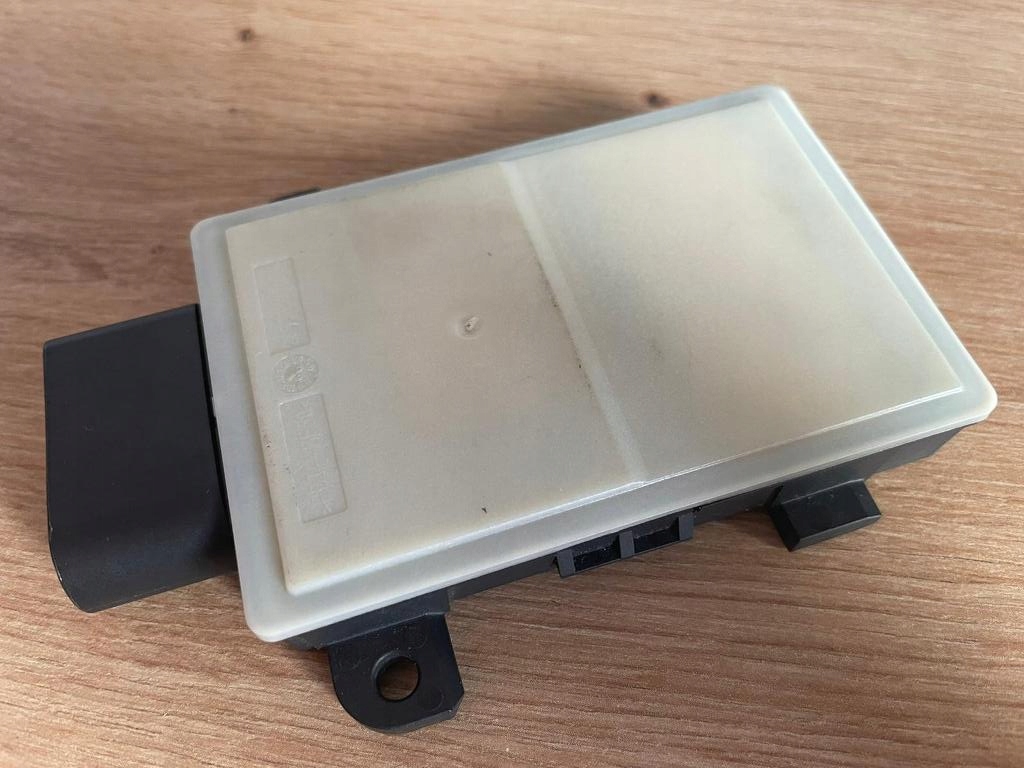 фото №9, Модуль асистент перемикання поперечина руху задня 4ke907566 do audi etron a6 a7 a8 q7 q8