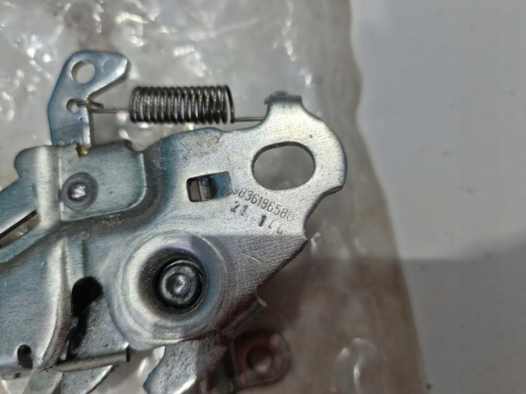 фото №3, Opel crossland x c3 aircross 17- замок капот