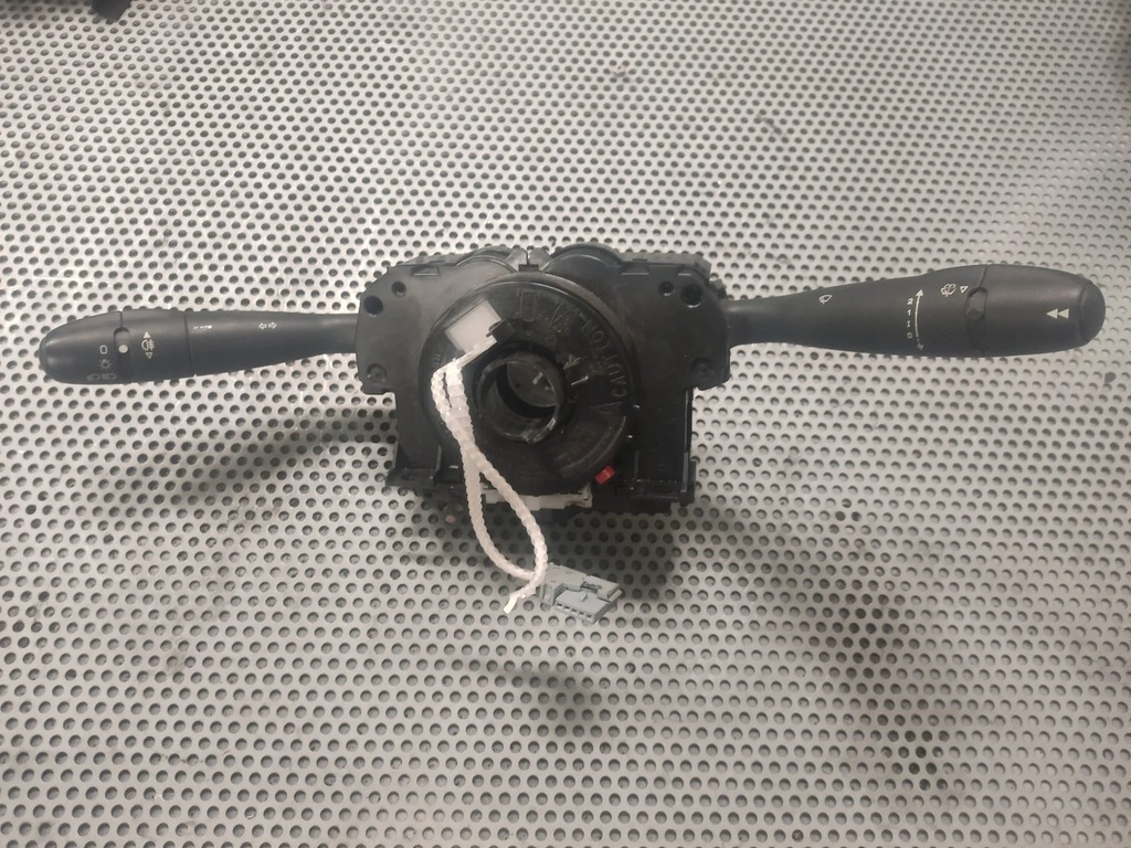 фото №1, Перемикач комбінований berlingo partner iii