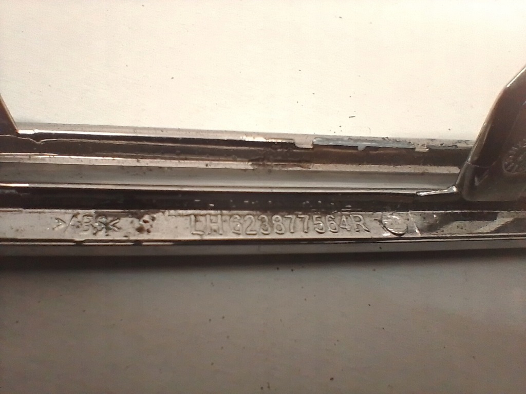 фото №7, Хром молдинг бампера перед лівий renault megane iv