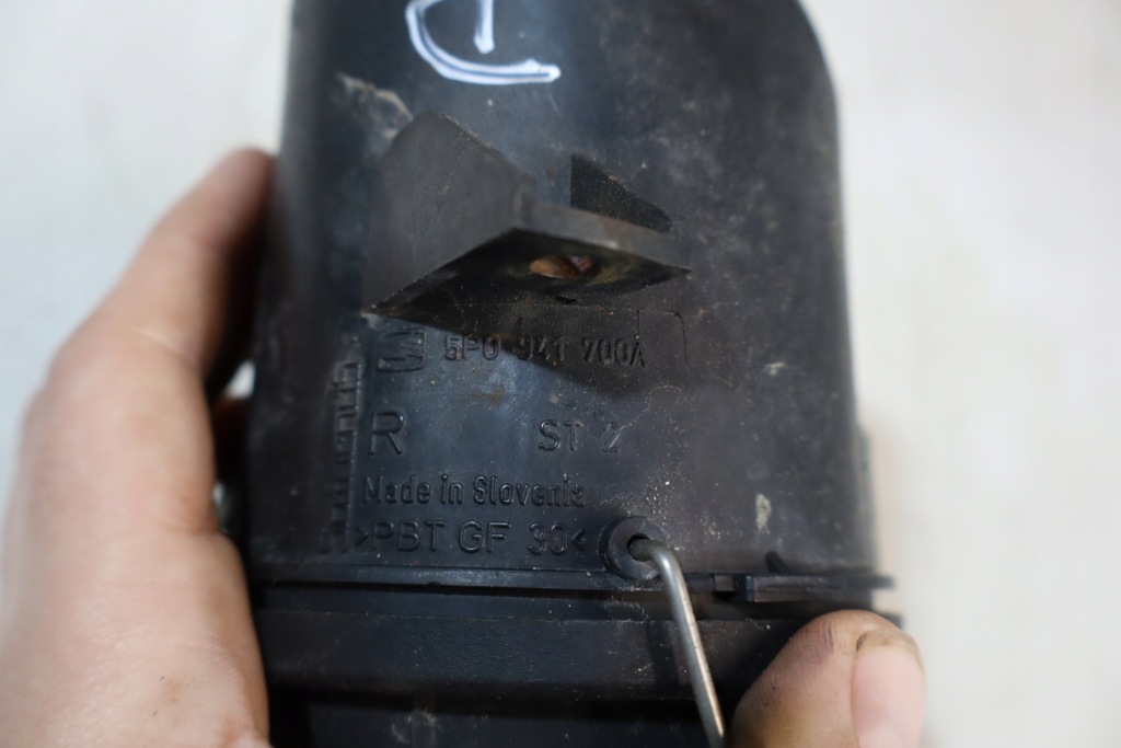 фото №4, Протитуманна фара правий seat toledo iii