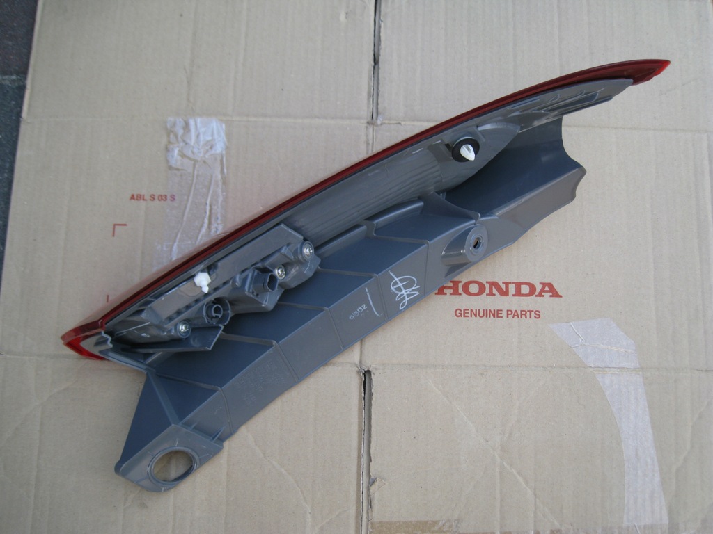 фото №6, Лампа задняя правая honda crv iv 2013-2017r оригинал