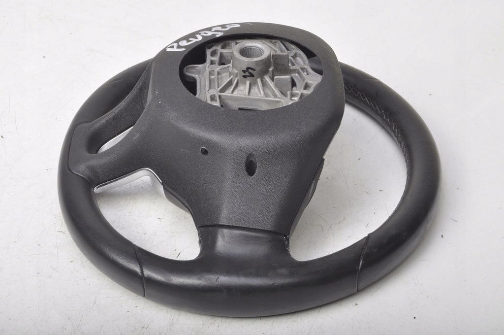 фото №9, Peugeot 2008 воздуховод кожаный