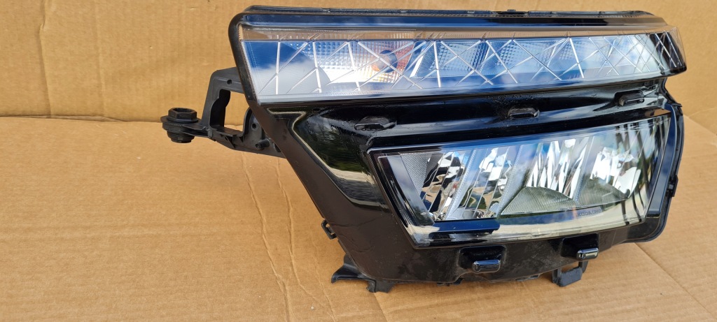 фото №2, Лампа skoda kamiq led левая перед передняя