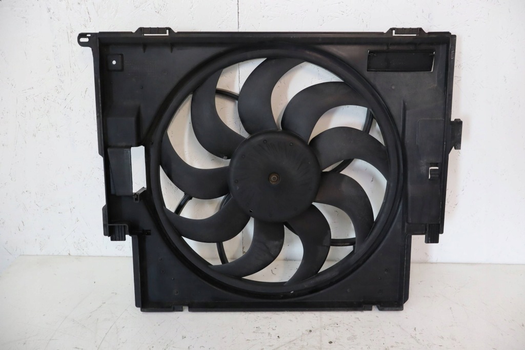 Купить Bmw e39 рестайлинг  вентилятор радиатора 64548380780