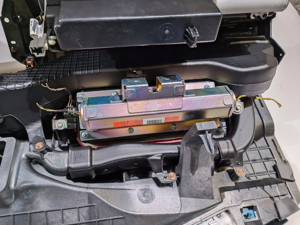 фото №9, Приборная панель консоль подушка подушка безопасности ford explorer 2016 -