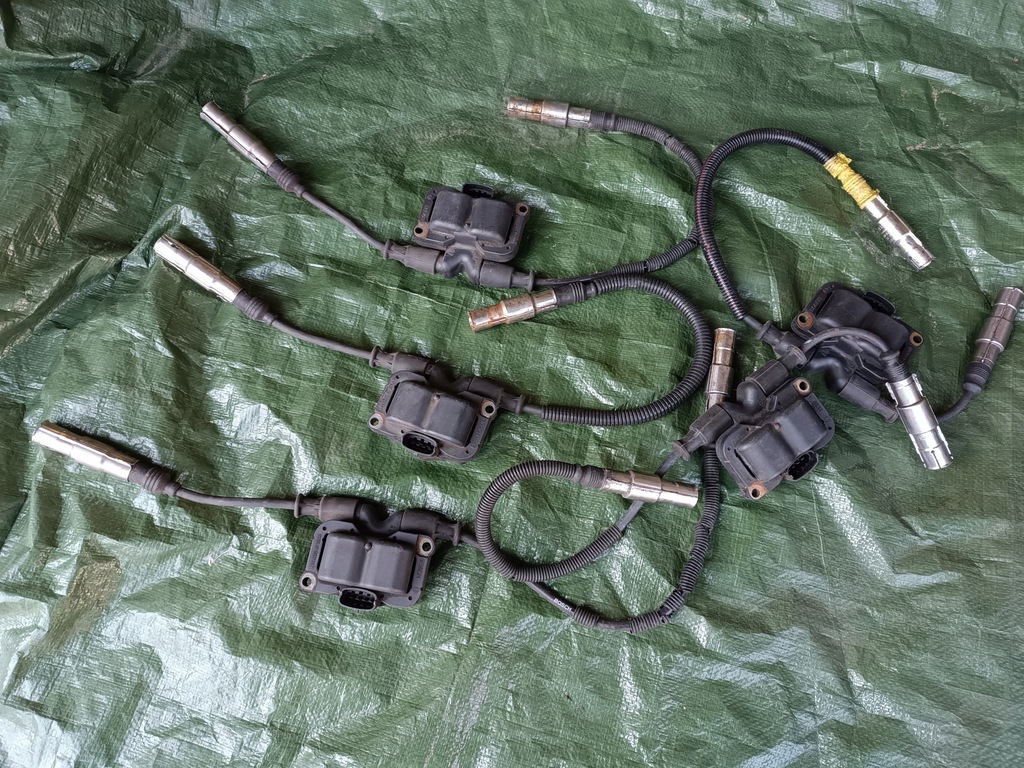 фото №9, Smart 450 i fortwo a0001587703 0003100v004 котушки запалювання комплект