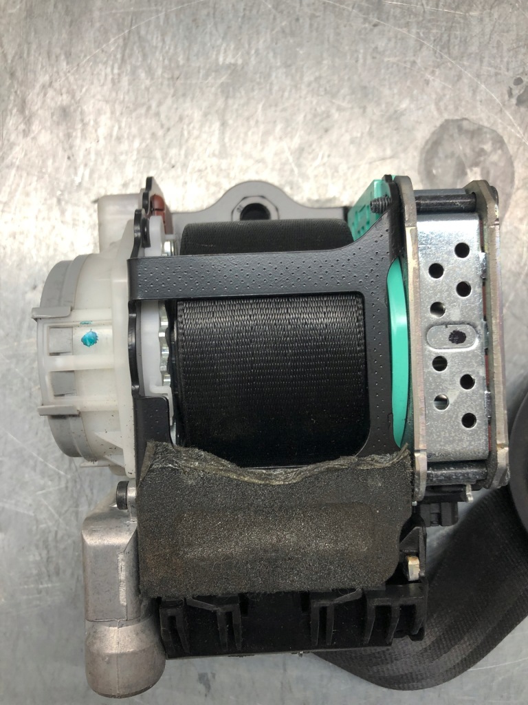 фото №1, Audi a5 sportback pas передний левый 8t8857705c оригинал