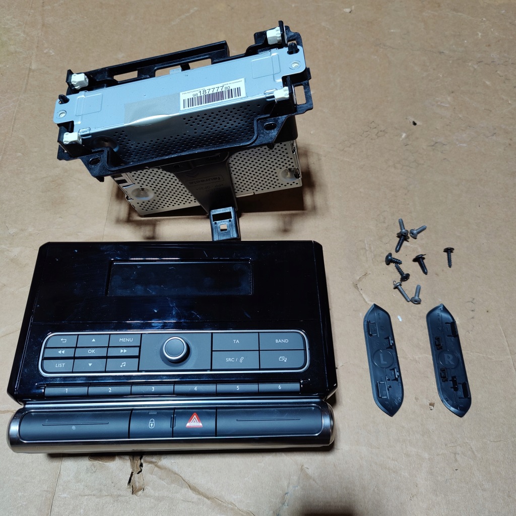 фото №1, Citroen c3 iii радио rd6 панель дисплей комплект