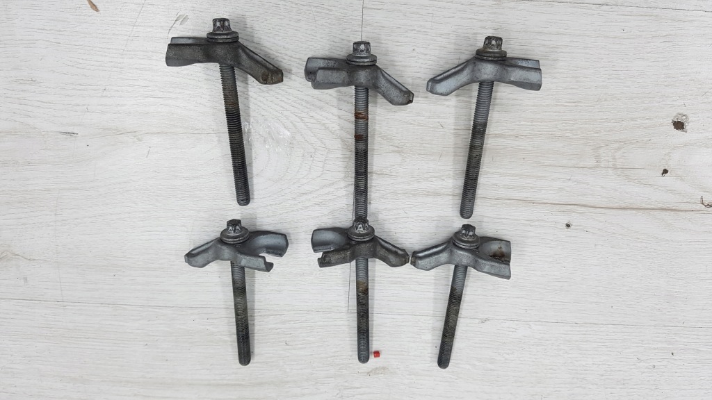 Купити Bmw m57d30b кронштейн форсунок кріплення бризковики