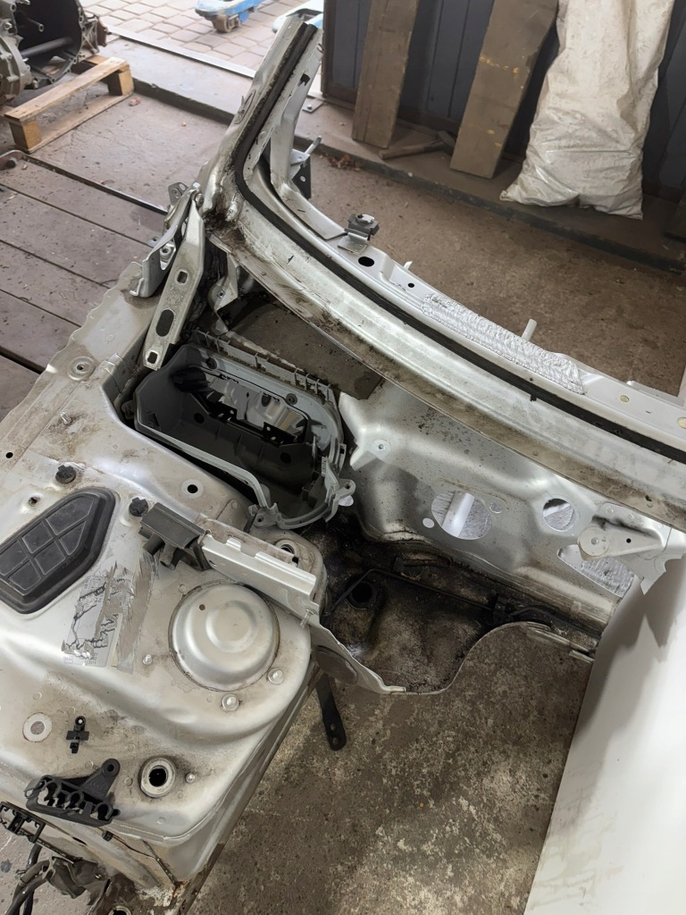 фото №16, Лонжерон підкрилок передня чверть права ліва поріг audi a5 8t 8f lift