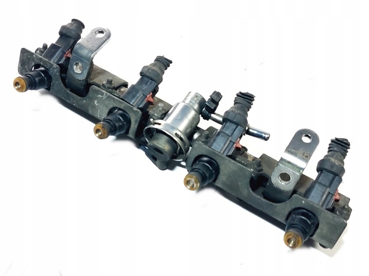 фото №2, Молдинг впрыскная 1.6 16v mini one r50 r52 r53