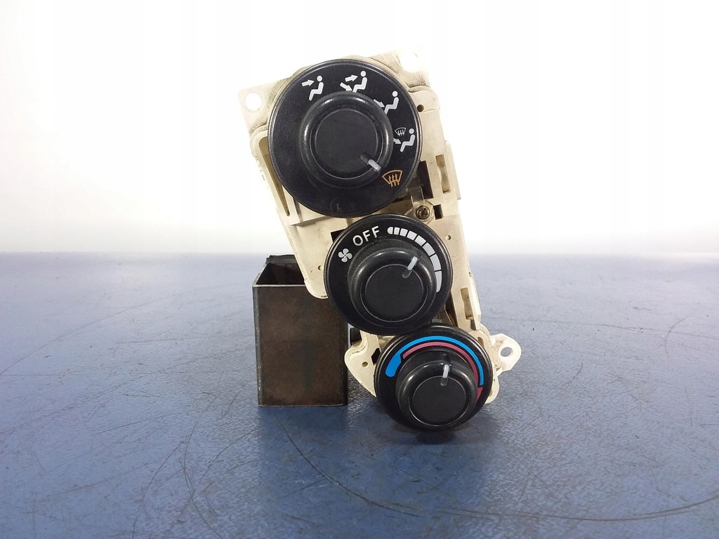 фото №1, Honda civic vii sedan панель кондиционера