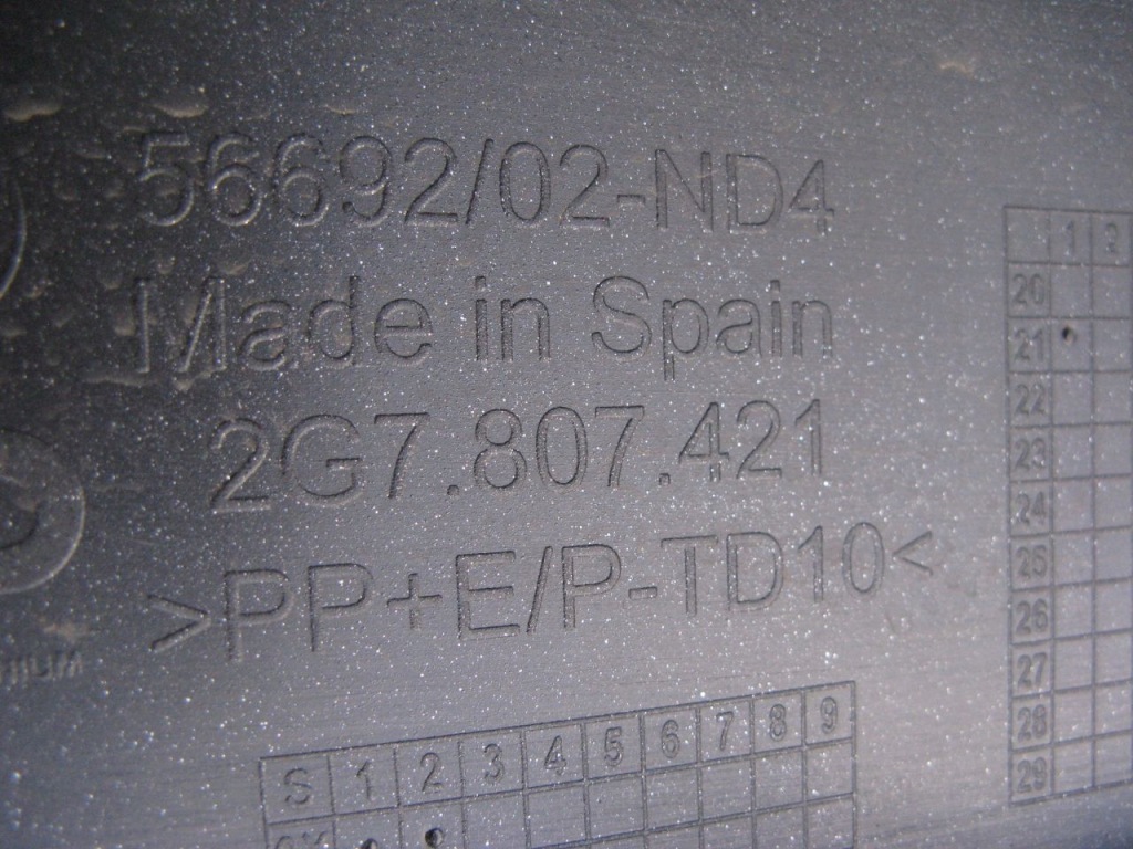 фото №11, Бампер задній задня taigo r-line 2g7807421 kompletny