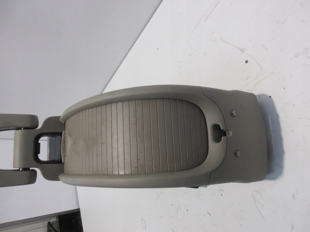 фото №7, Renault scenic ii 1.5 dci 106km k9k 732 подлокотник бардачок