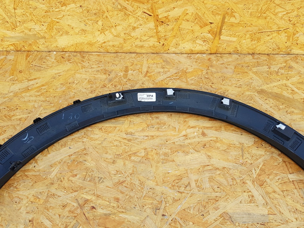 фото №10, Ford mustang mach e молдинг крила перед права