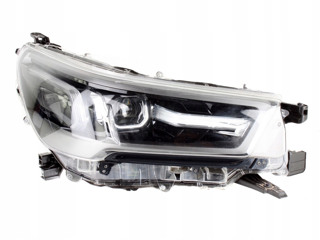 фото №1, Фара правый передний лампа led toyota hilux viii 20-24 lift 81110yp450