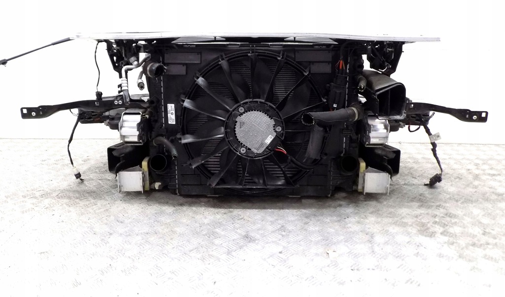 фото №16, Bmw g12 g11 перед капот бампер laser pas 475 lci