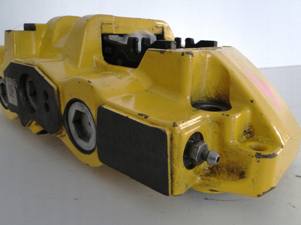 фото №8, Mercedes sl 232 r232 суппорт тормозной передний левый 63 amg brembo