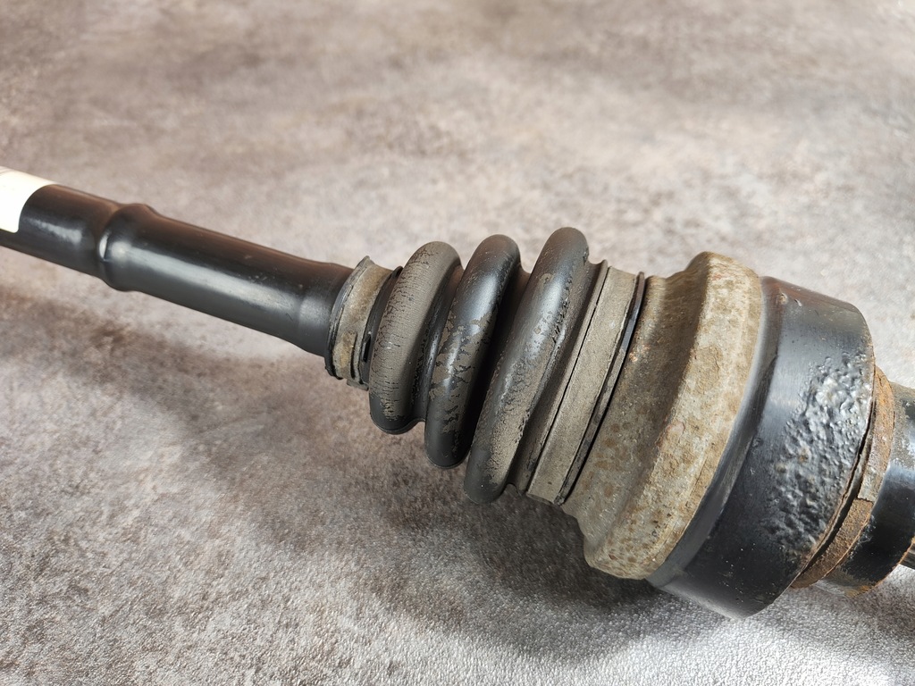 фото №4, Привідний вал правий задня права задня n47 bmw f30 f31 7597682