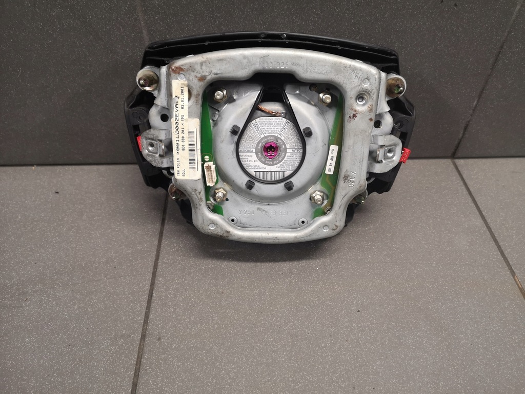 фото №11, Подушка подушка безпеки керма audi a4 b6 8e0880201m