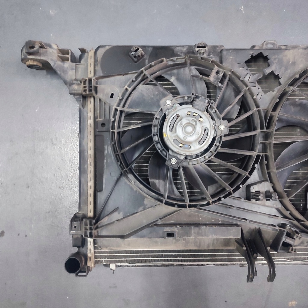 фото №13, Комплект радіатор renault master iii 2.3 dci opel movano nissan nv400