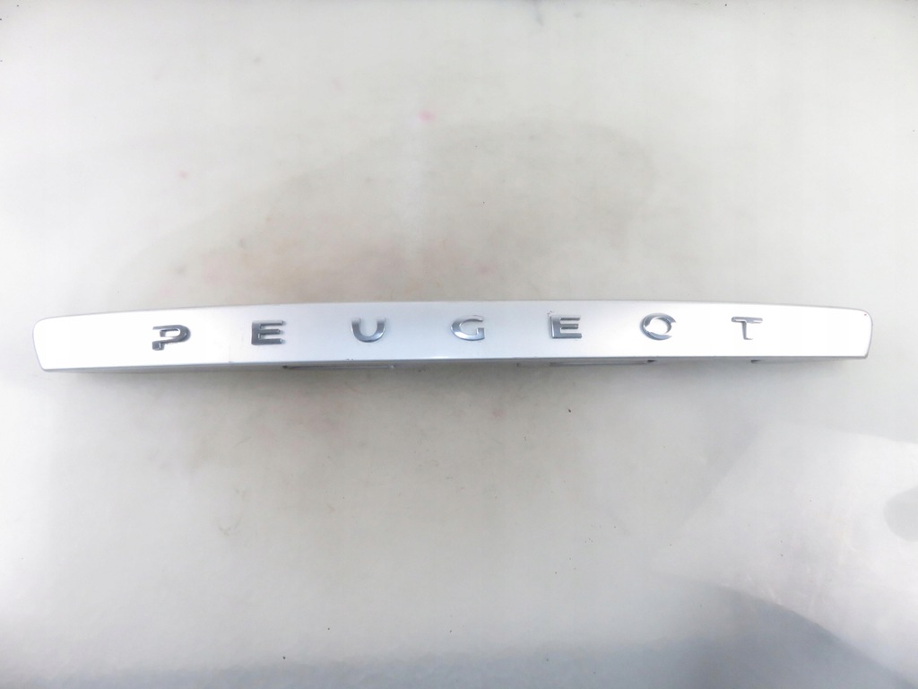 фото №11, Накладка кришки peugeot 308 sw 96806028 etsc