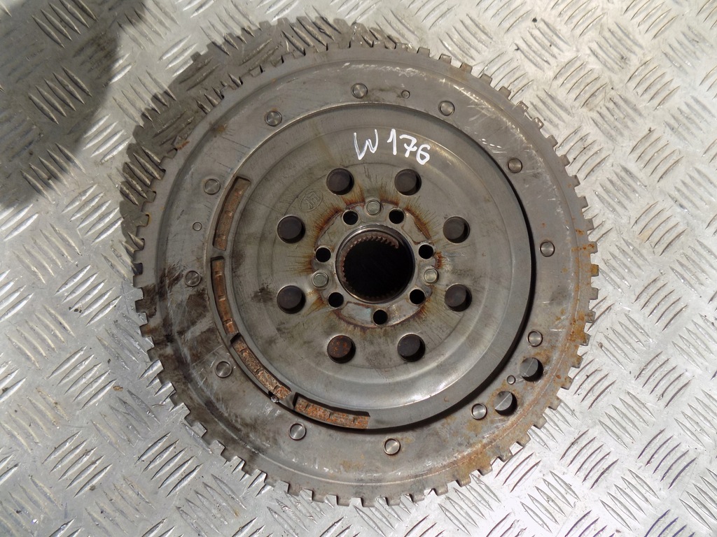 фото №1, Mercedes w176 a-klasa зчеплення двомасовий колесо