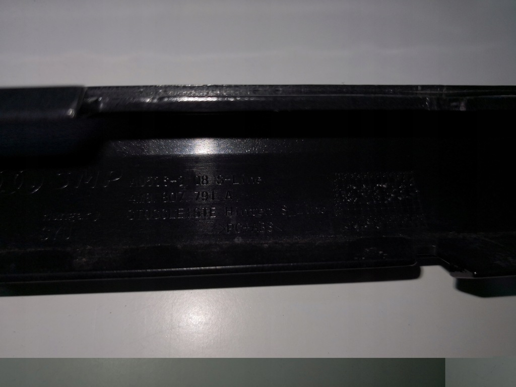 фото №8, Молдинг бампера audi sq8 s-line 18- задняя