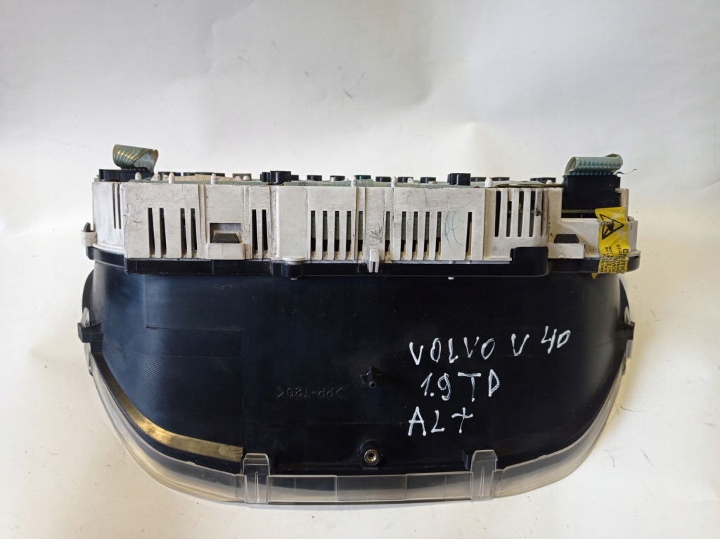 фото №6, Счетчик приборы volvo v40 1.9 td 30889704b