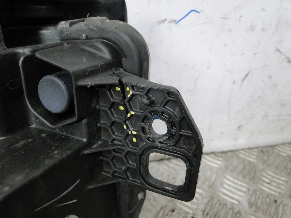 фото №15, Лампа перед suzuki sx4 s-cross 100-18733 2016 пошкоджена