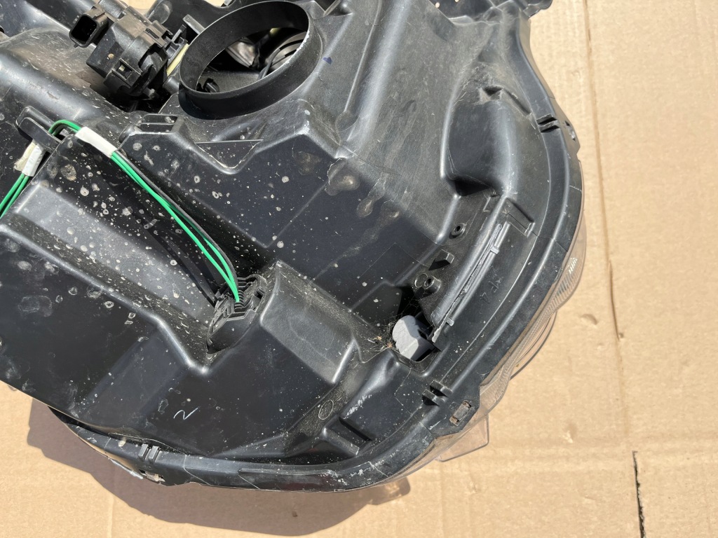 фото №7, Лампа передняя левая eu citroen 1 ii led 2014 - 20